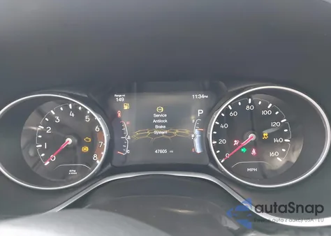 2019 Jeep Compass Altitude 4X4 z USA, uszkodzony, nr VIN 3C4NJDBB1KT767838